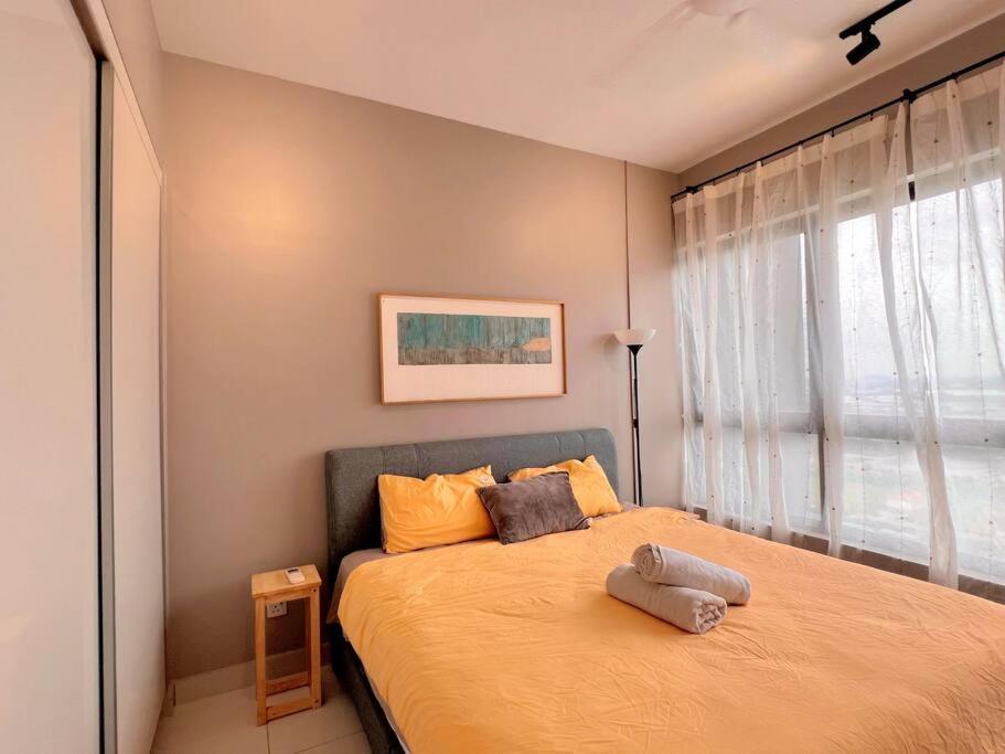 Studio Staycation D'Sara @ Linked Mrt, Near Thomson Hospital & Sungai Buloh Hospital Extérieur photo